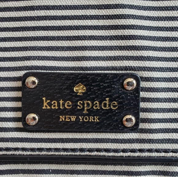 Vintage Kate Spade Striped black and white Canvas Crossbody Bag RARE - Picture 4 of 16
